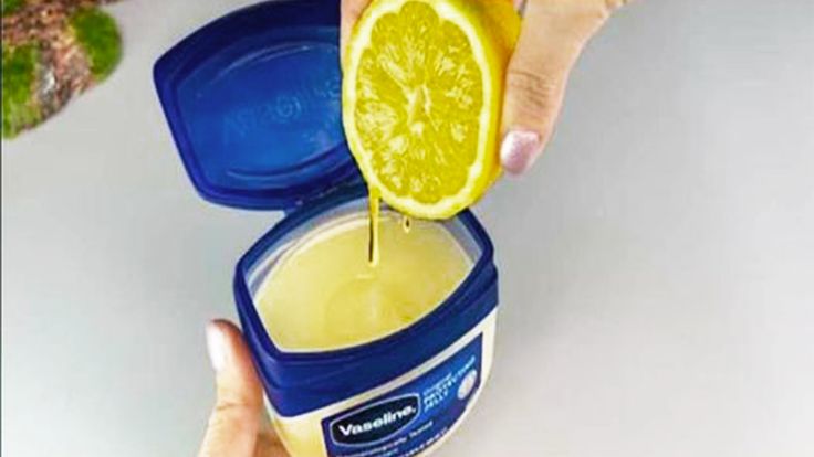 Préparation beauté maison à base de vaseline et citron