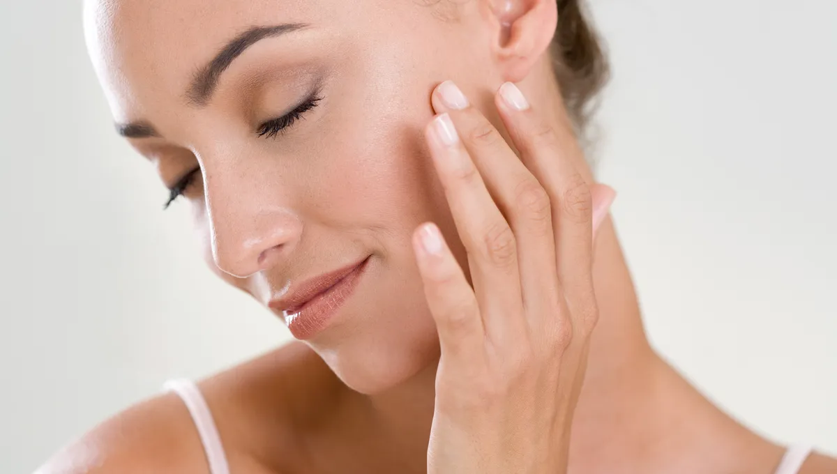 Ingrédients naturels pour soins de la peau, dont des graines de lin