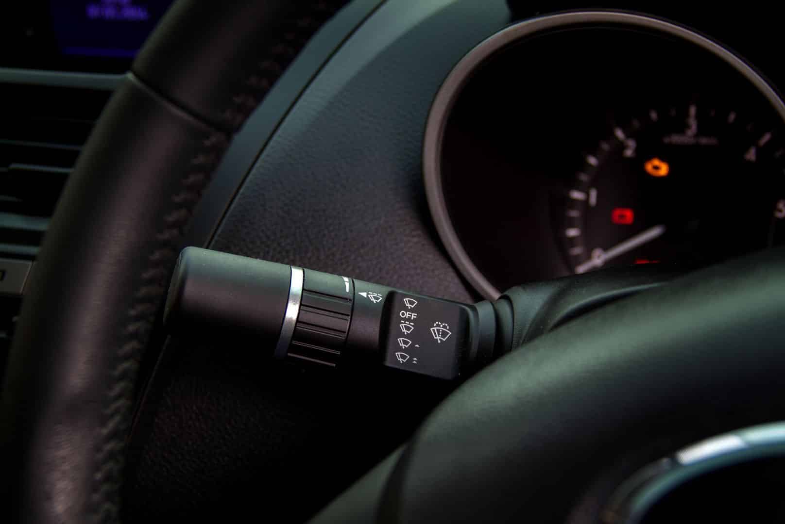 Commandes intégrées au volant