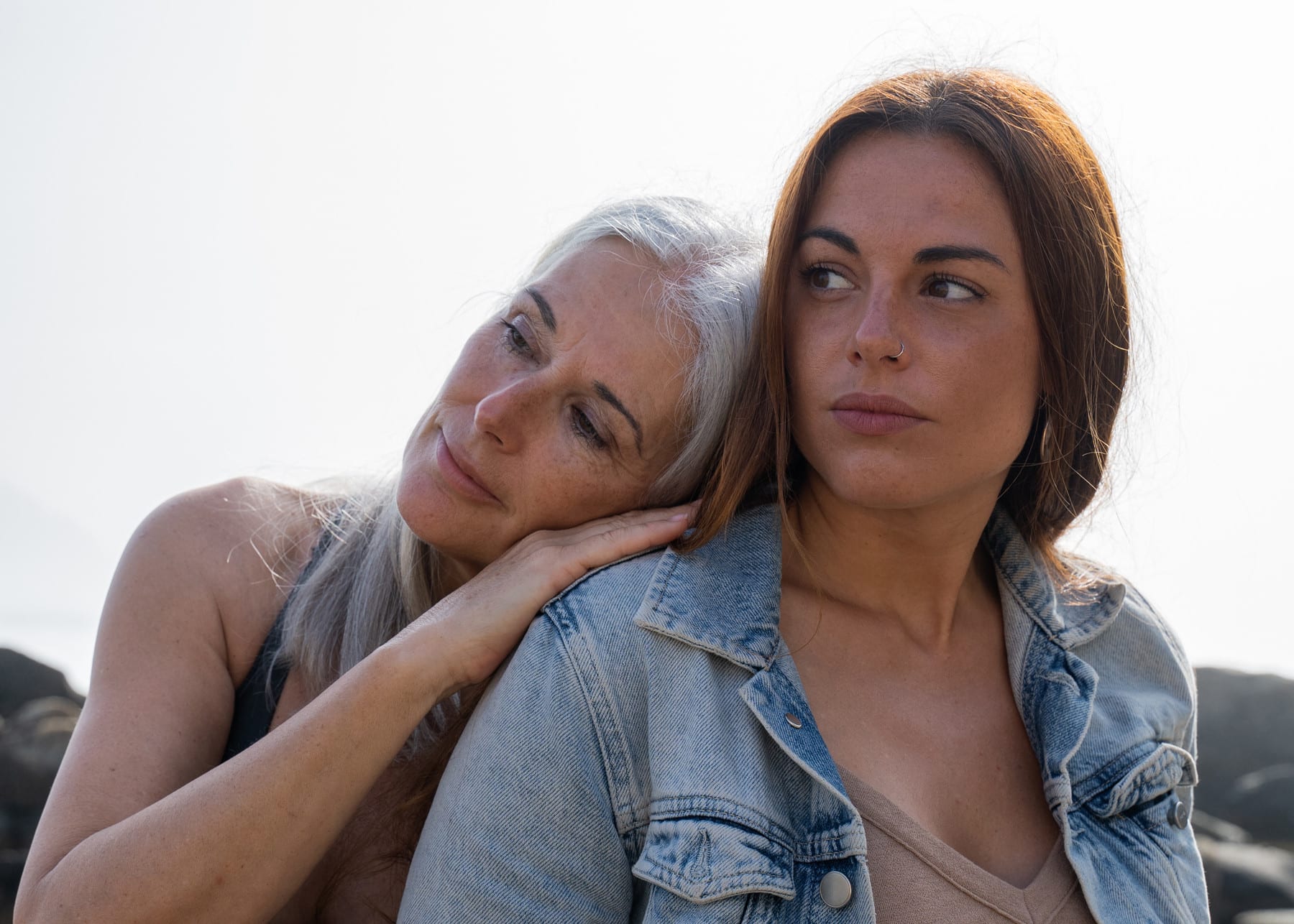 Femme dépendante de son entourage