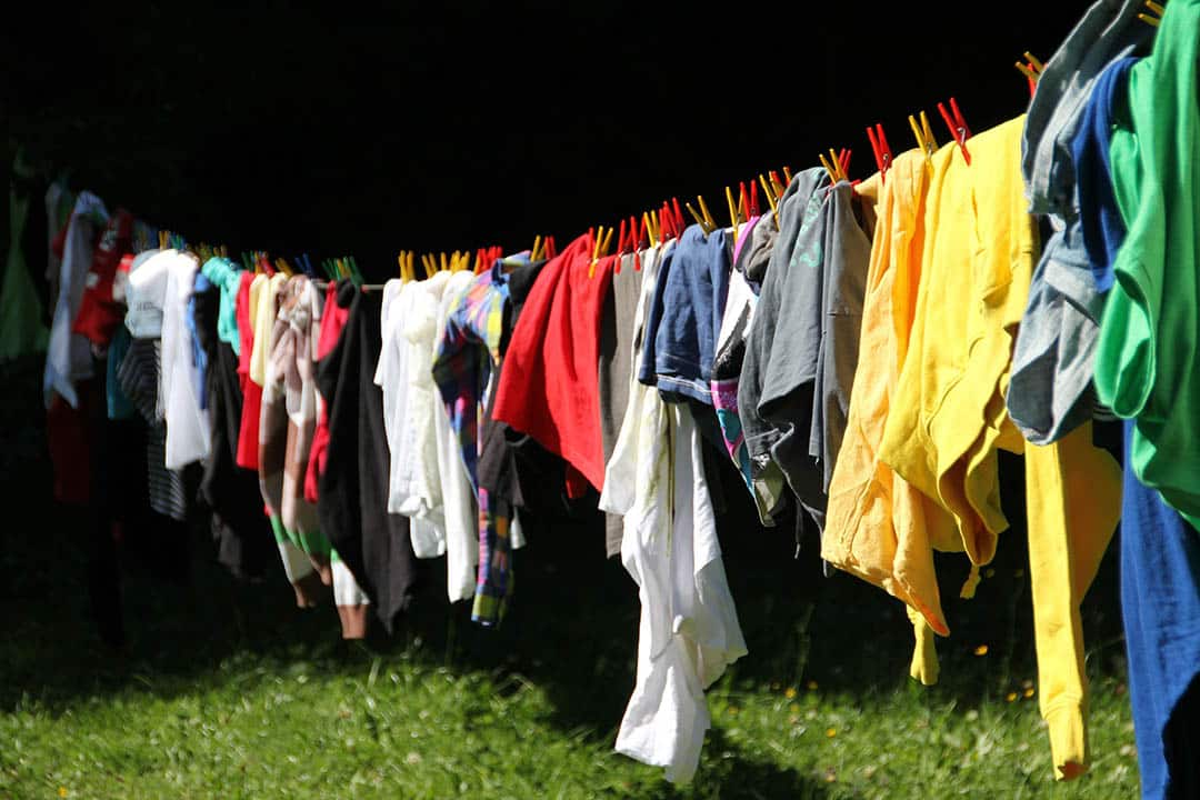 Linge étendu à l'extérieur