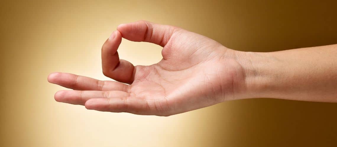 Position classique du Gyan Mudra