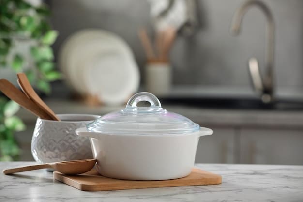 Ustensiles en céramique sur une table de cuisine