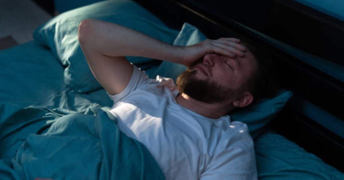 Pourquoi vos nuits sont-elles interrompues à la même heure ? Le message caché de votre corps