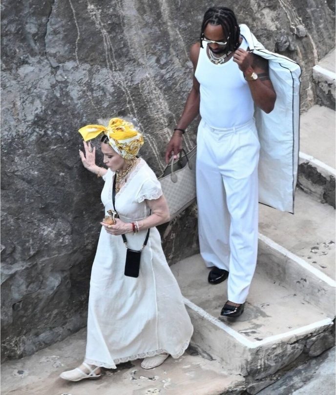 Madonna affichant une attitude confiante et assurée