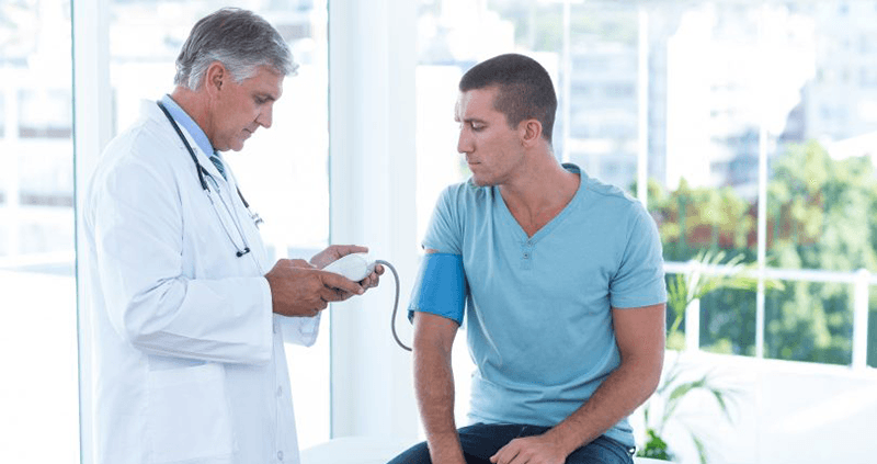 Vaccins anti-Covid : une équipe de Yale identifie des marqueurs biologiques d’un possible syndrome post-injection