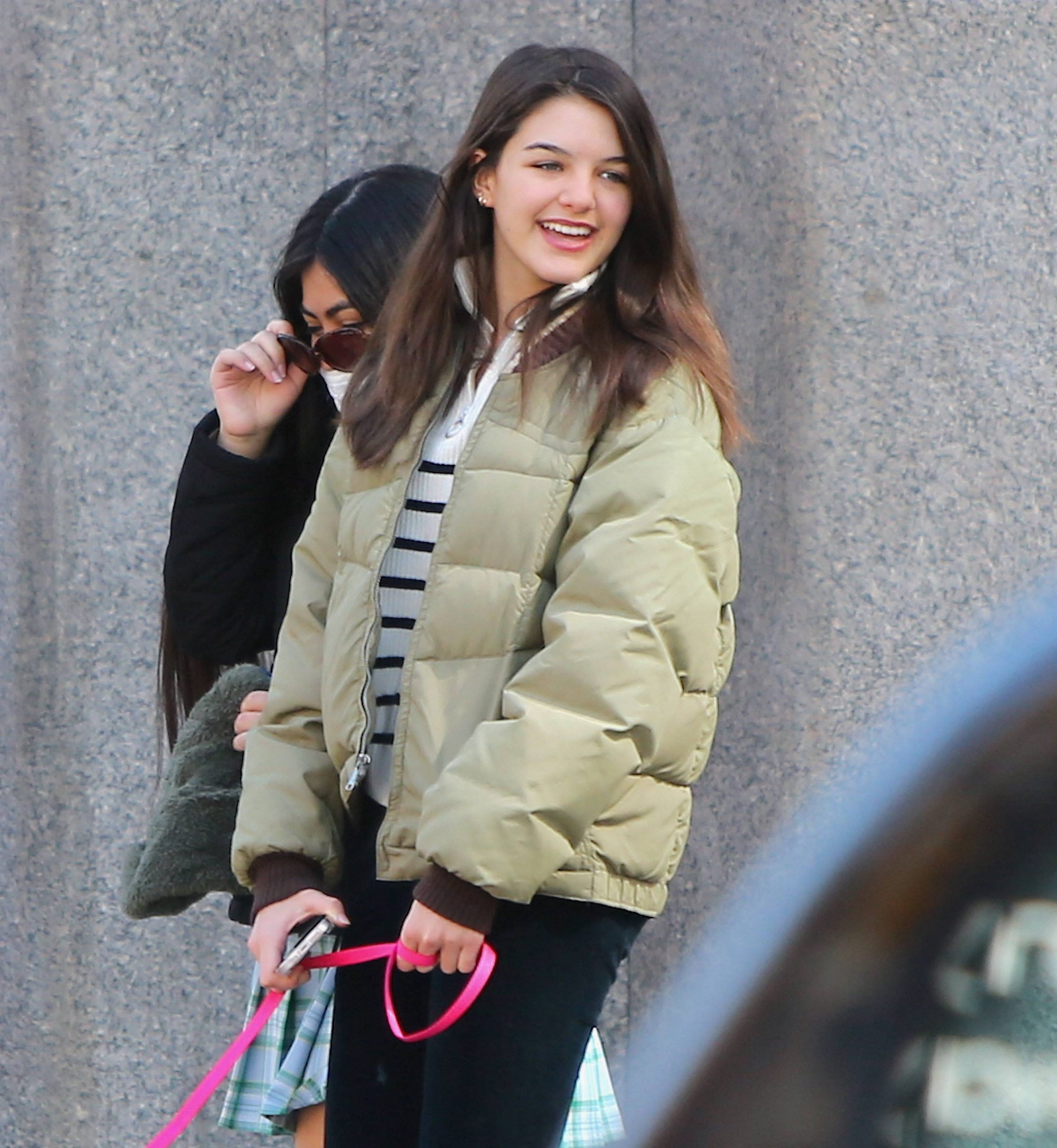 Suri Cruise, jeune femme élégante