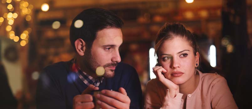 Psychologie du couple : est-il normal d'éprouver une attirance pour une autre personne ?