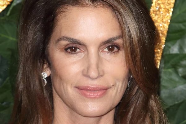 Cindy Crawford, 59 ans : le secret d'une icône qui n'a jamais cessé de fasciner