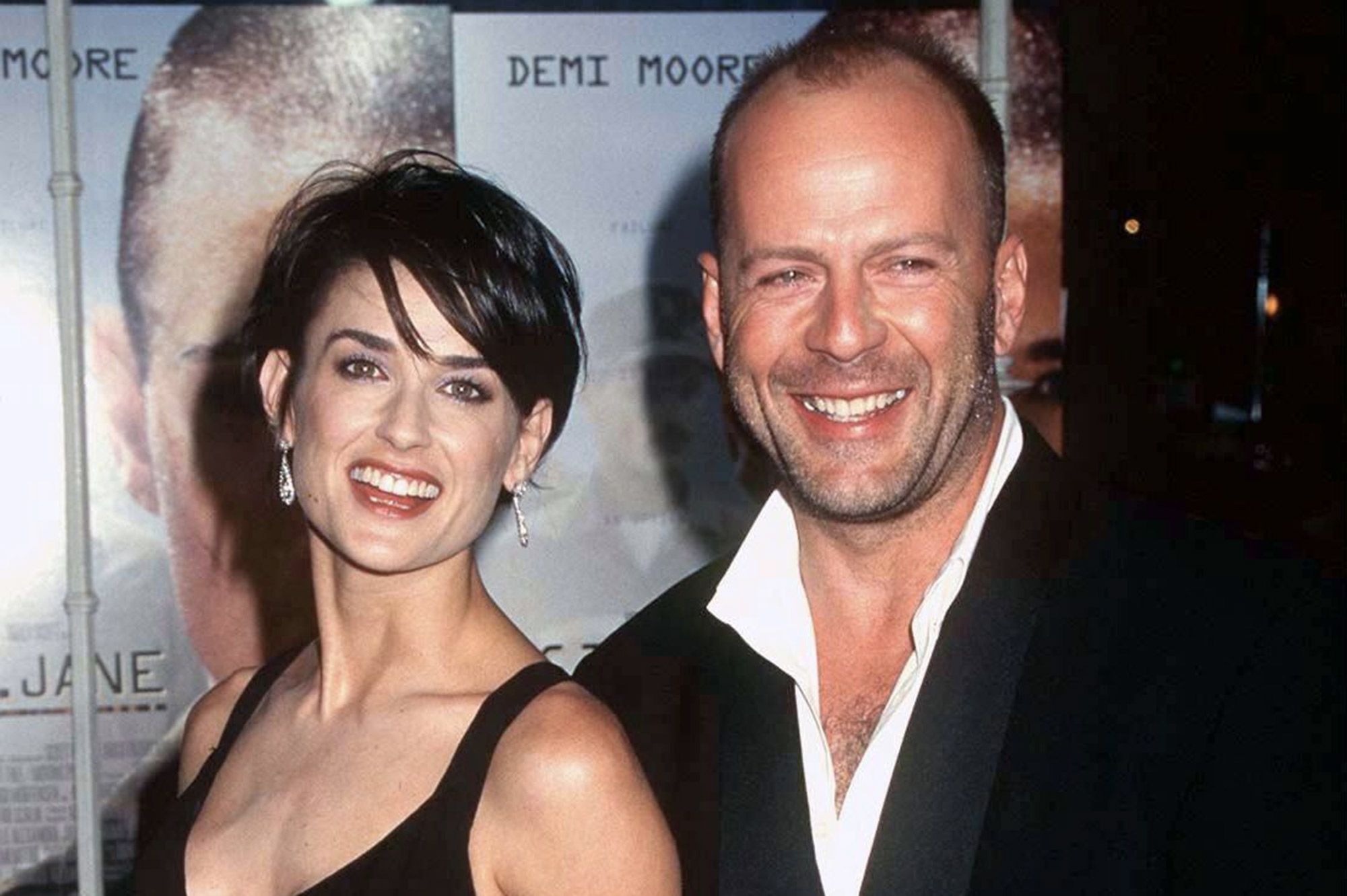 Demi Moore et Bruce Willis souriants ensemble