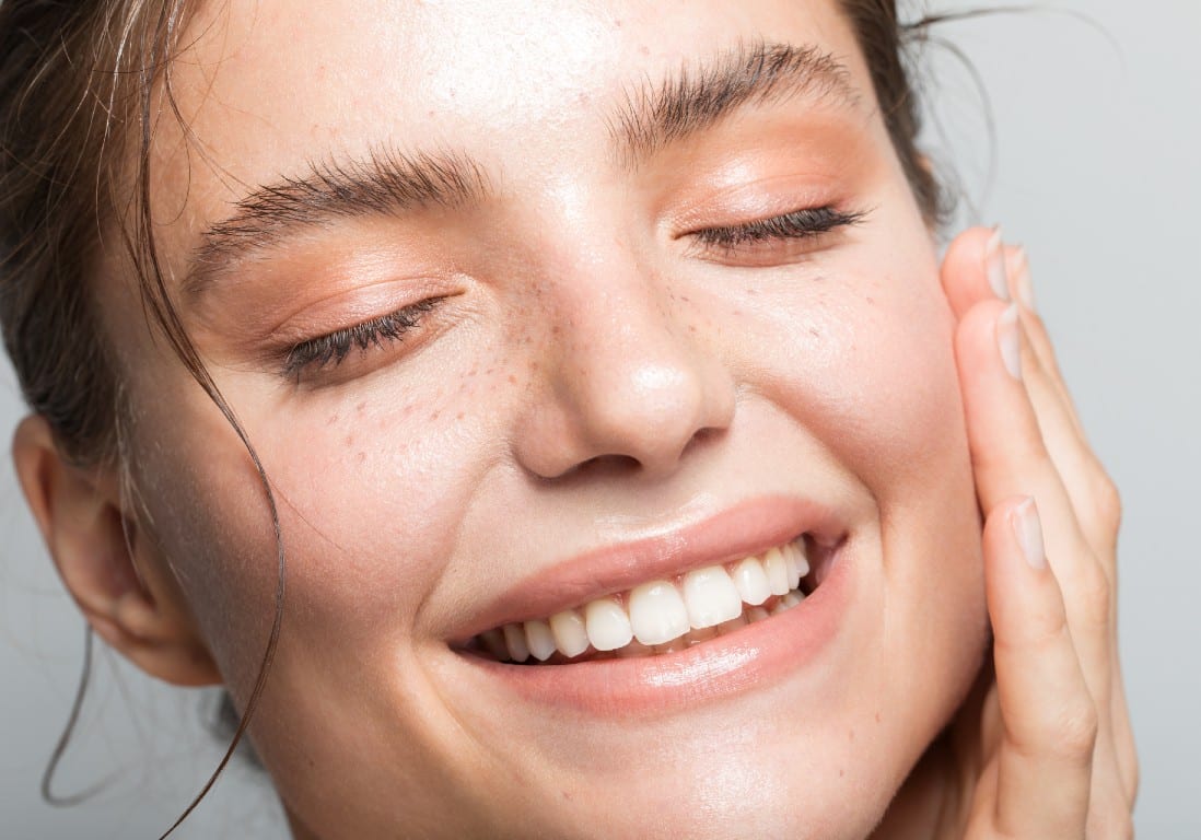 Fini les rasoirs qui irritent : 3 rituels maison pour une épilation en douceur