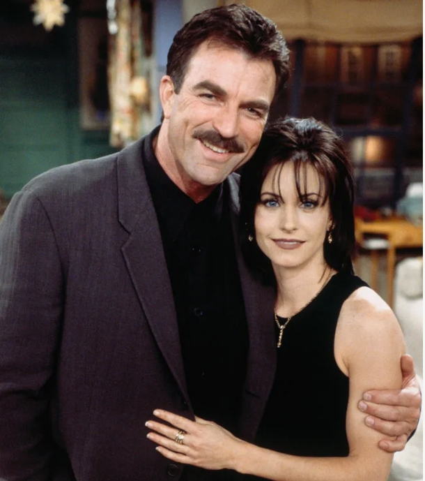 Portrait récent de Tom Selleck, souriant et serein