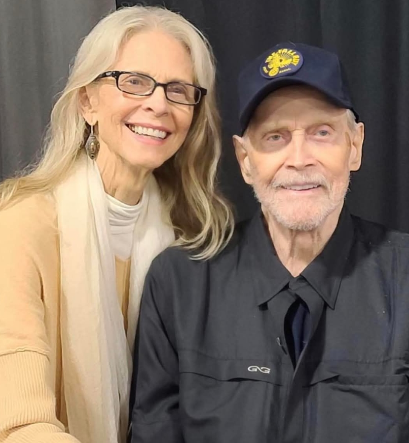 Portrait actuel de Lindsay Wagner, souriante et sereine