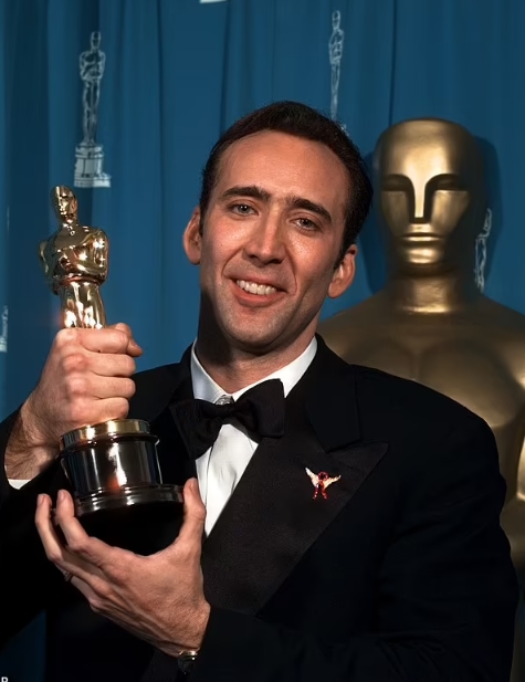 Nicolas Cage dans le rôle de John Madden, détail de la transformation