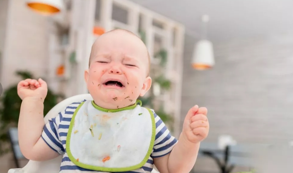 Avion et passagers en cabine économique
