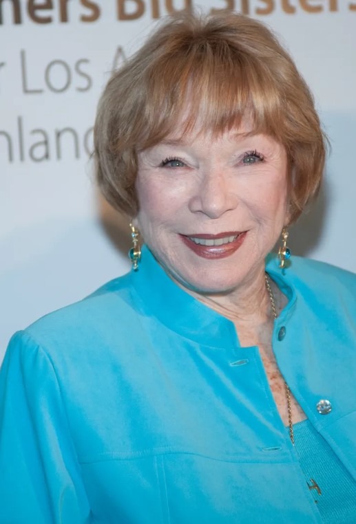 Shirley MacLaine dans un moment de complicité
