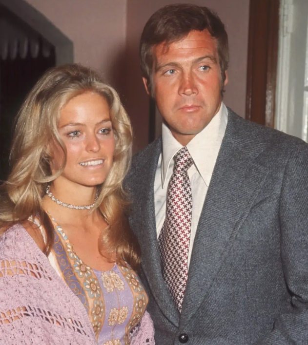 Autre photo d'archive des deux stars, souriants et complices