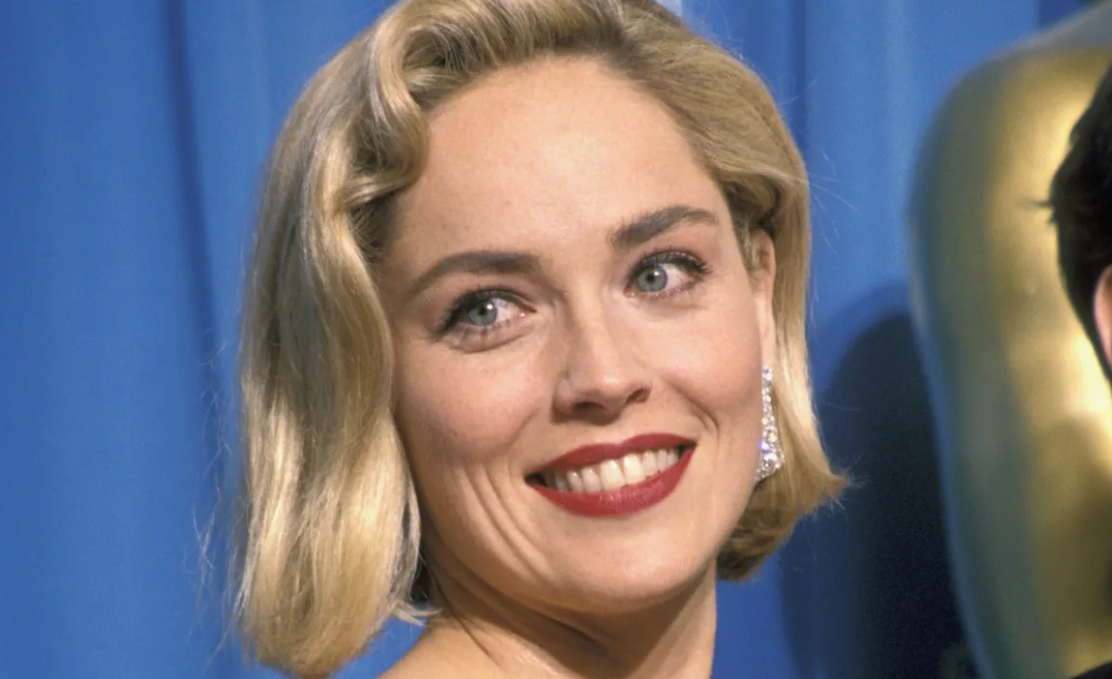 Sharon Stone, élégante et inspirante, lors d'un événement public