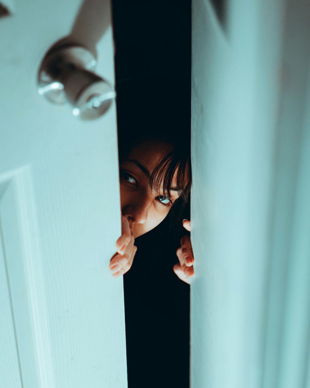 Mon époux a prétexté mes ronflements pour faire chambre à part — la vérité qu’il cachait m’a laissée bouche bée