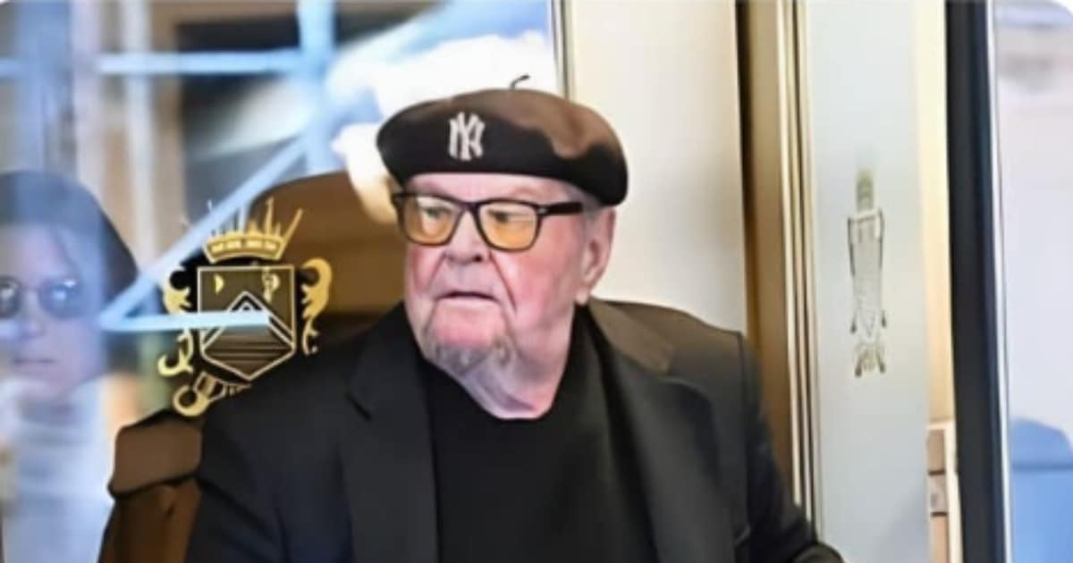 Portrait de Jack Nicholson avec son sourire caractéristique