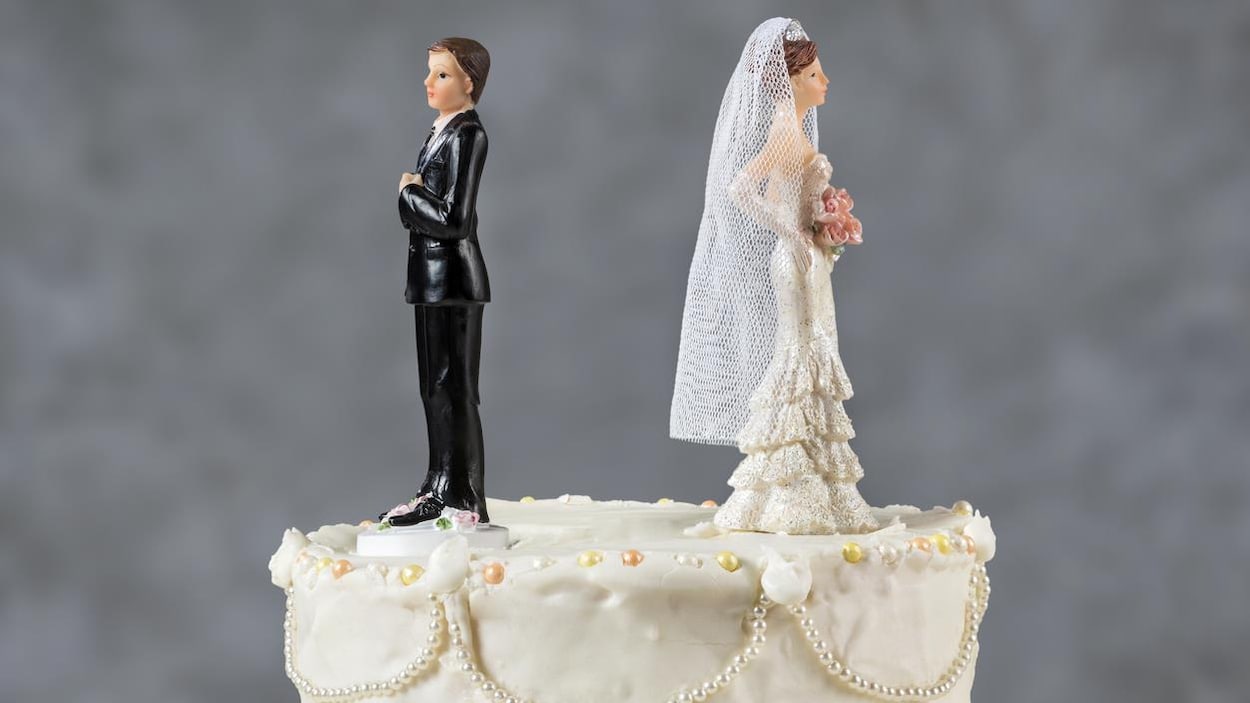 À 47 ans, elle divorce après deux décennies de vie commune : le poids des rêves inassouvis