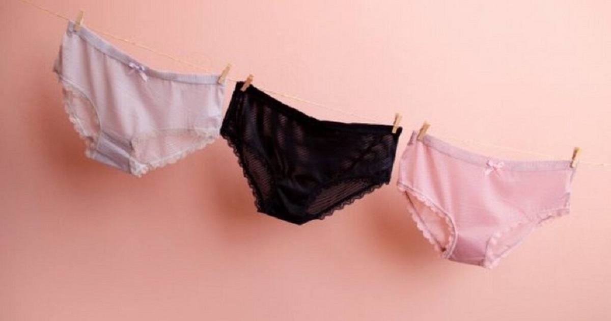 Collection moderne de lingerie présentant des nœuds revisités