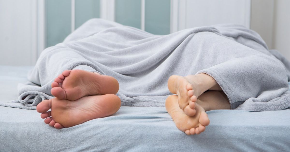 Longue période sans rapports intimes : ce que votre corps traverse réellement