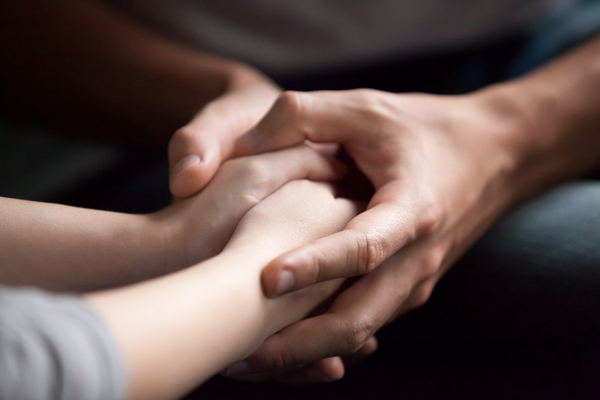 Chassée par son père à 18 ans, elle a vu son fils lui offrir vingt ans plus tard des retrouvailles inoubliables