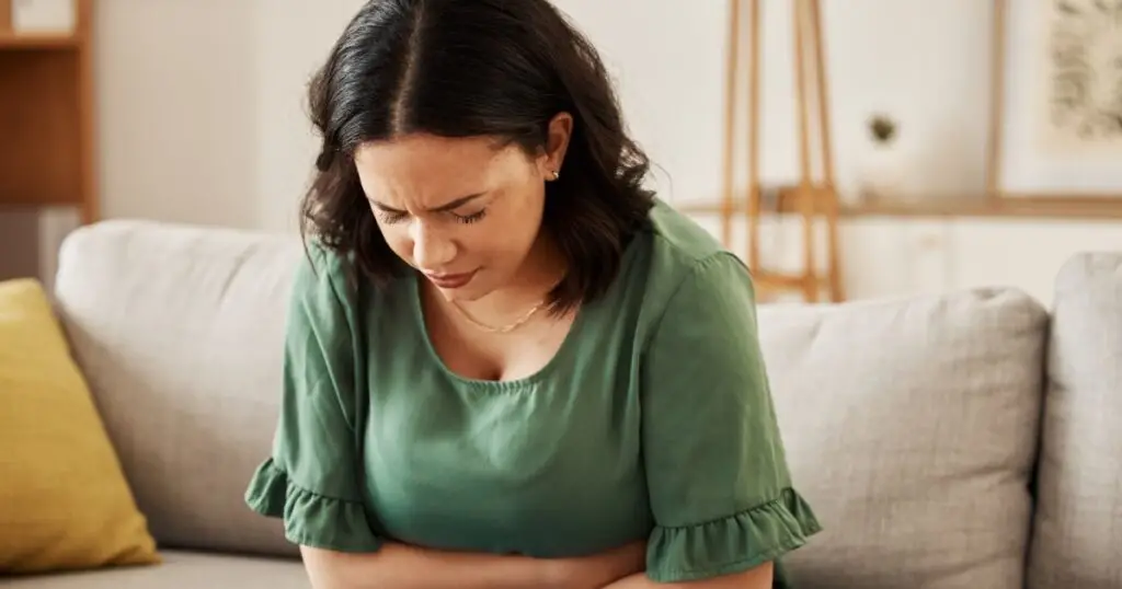Les 16 alertes discrètes que votre corps envoie avant un cancer