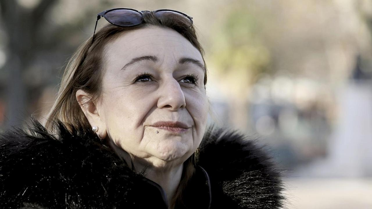 Illustratie van een rijpe, fijne en delicate huid.