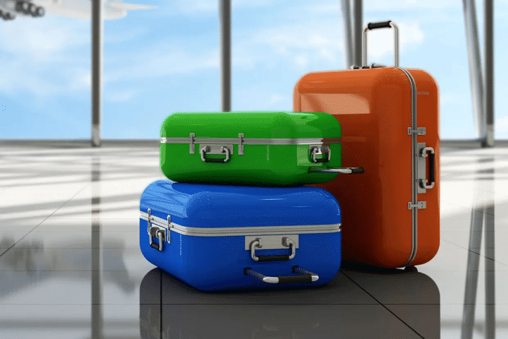 Voyageurs : pourquoi il vaut mieux retirer ce petit accessoire de votre valise avant l’embarquement