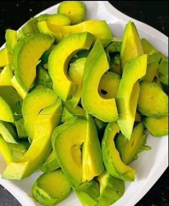 Avocat : voici pourquoi vous devriez en manger un chaque jour pour votre santé