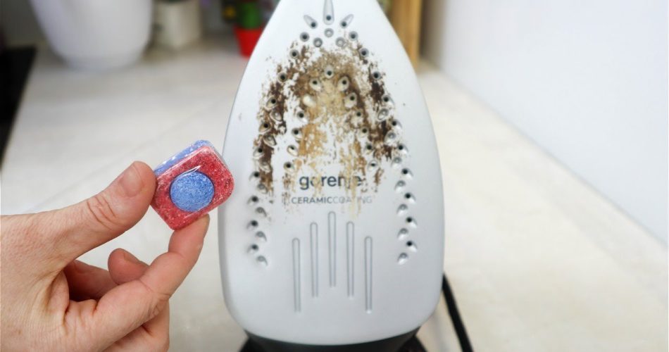 Fournitures pour nettoyer un fer à repasser