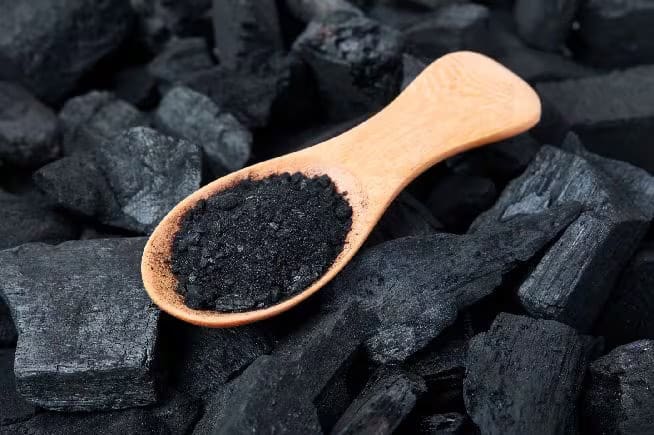 7 méthodes naturelles pour dire adieu aux dépôts de tartre sur les dents