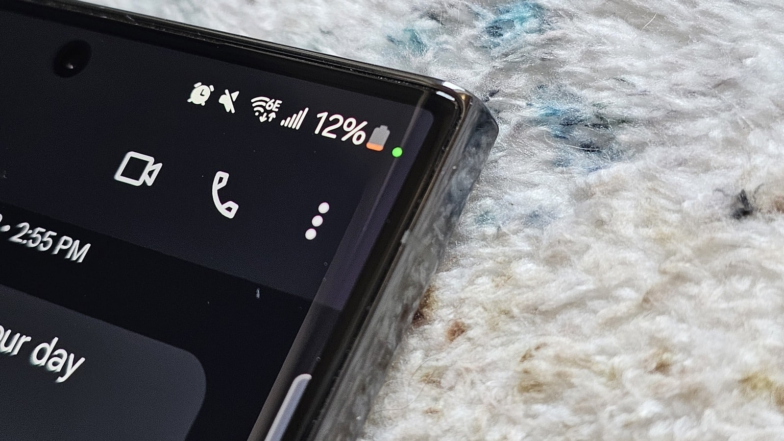 Le mystère du point vert sur votre mobile Android : ce qu’il révèle vraiment