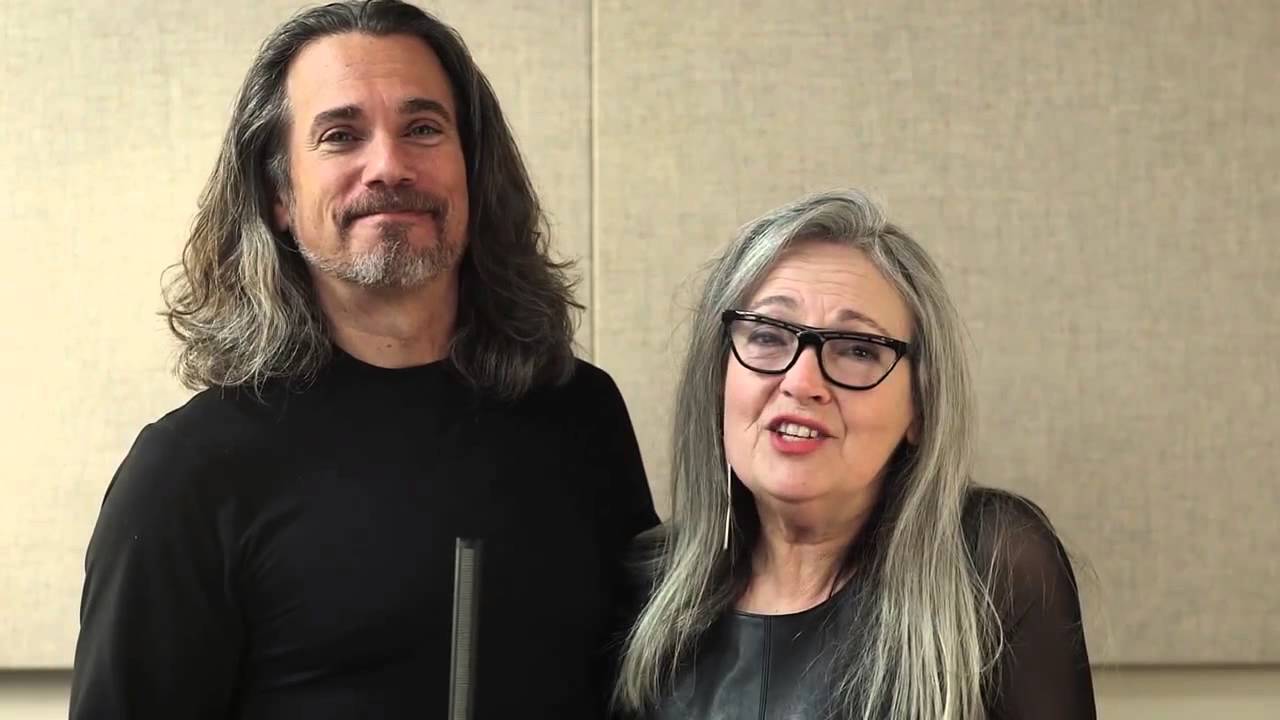 Robby Benson et son épouse Karla DeVito souriants