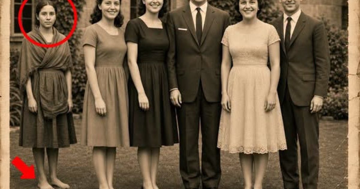 Cette photo de famille de 1961 cache un destin extraordinaire que personne n'avait vu venir