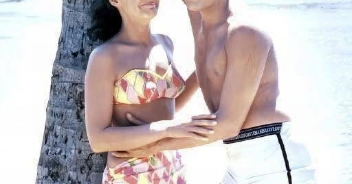 Blue Hawaii : les petits secrets du tournage d'Elvis qui font tout son charme