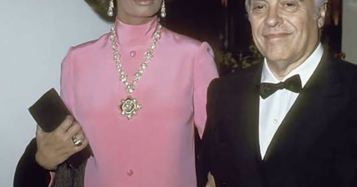 Sophia Loren : de Naples à la gloire, le portrait d'une femme au destin extraordinaire