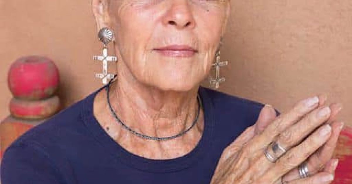 Ali MacGraw à 85 ans : une apparition new-yorkaise qui inspire des millions de femmes