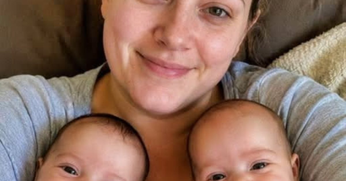 Il part en vacances quatre jours avant la naissance de ses jumelles : ce qu'il trouve en rentrant le transforme à jamais