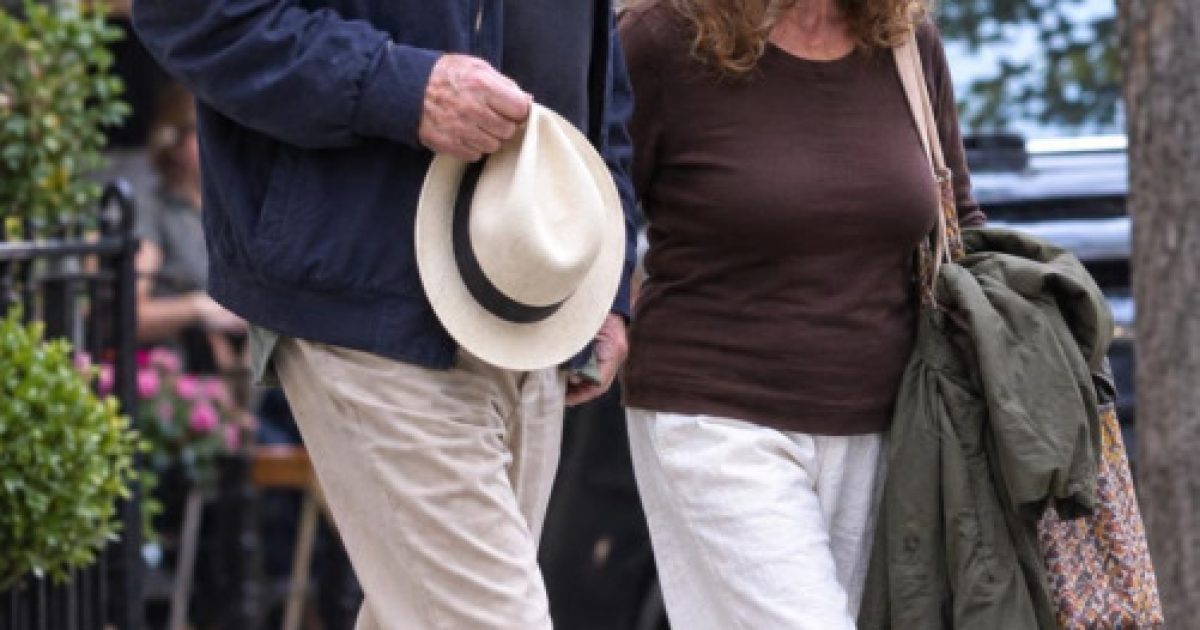 Sean Connery aperçu à New York : une icône du cinéma qui préserve l'art de la vie simple