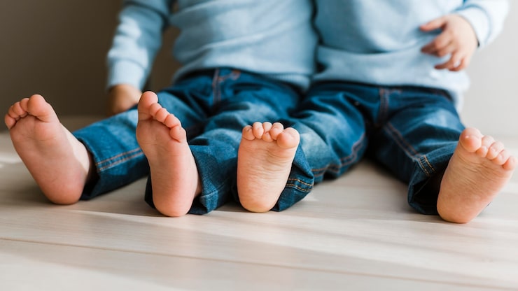 Il pensait épater son ex-femme avec un mariage de rêve — mais elle a débarqué avec deux enfants dont il ignorait tout
