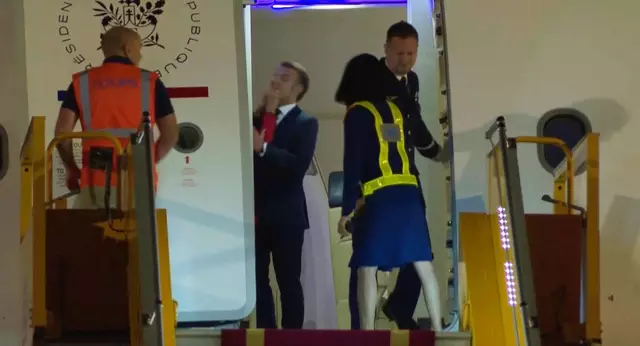 Quand une banalité de couple devient une affaire d'État : le geste de Brigitte Macron envers son mari qui affole la toile