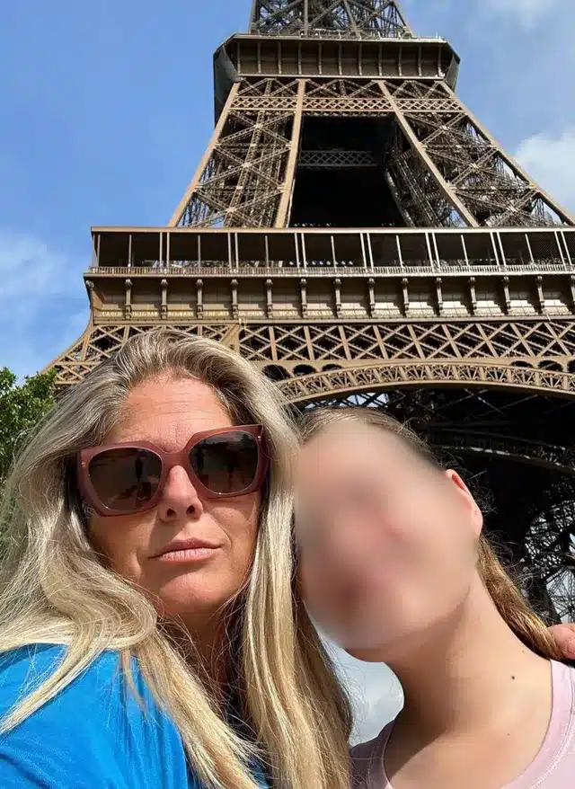 Cancer stade 4 : à 47 ans, elle tire la sonnette d’alarme sur un symptôme anodin que tout le monde ignore