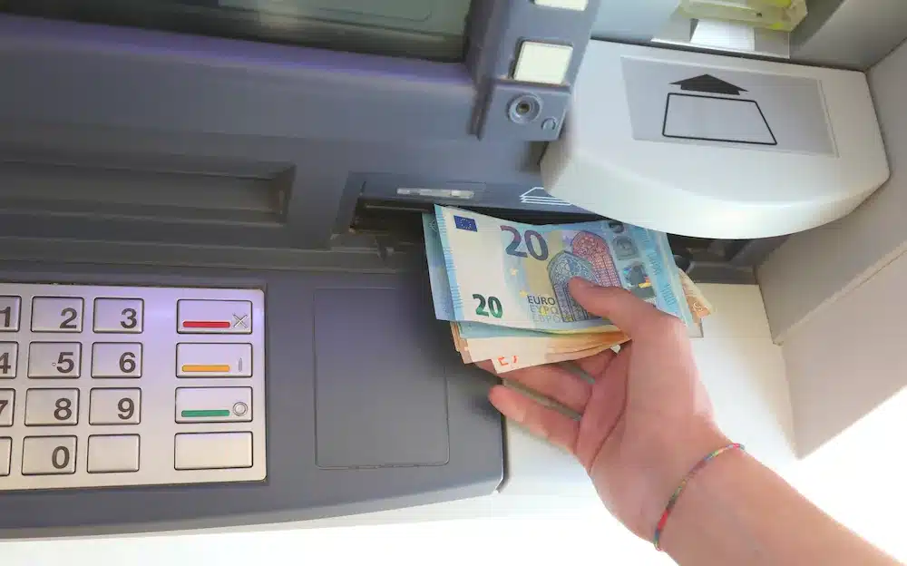 Retrait d'argent sans carte