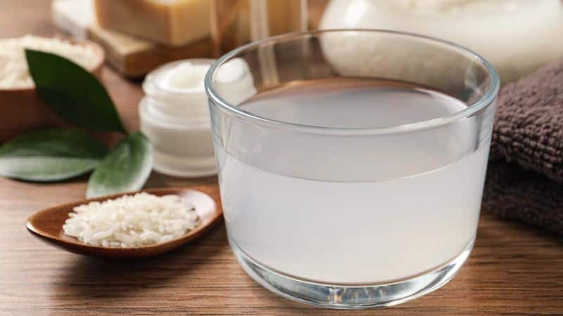 L’eau de riz, l’astuce beauté venue d’Asie pour une peau lumineuse
