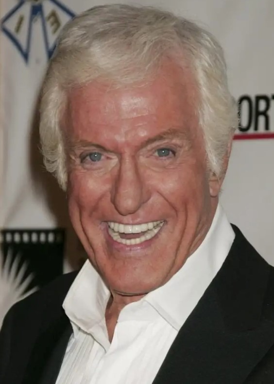 Dick Van Dyke dans un numéro de danse caractéristique