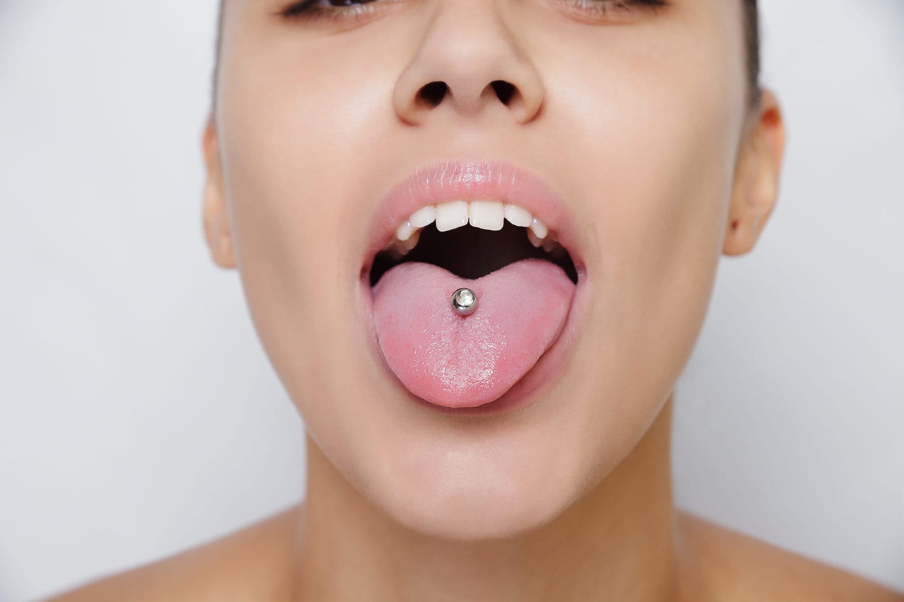 Piercing lingual : ce que révèle vraiment cet accessoire méconnu