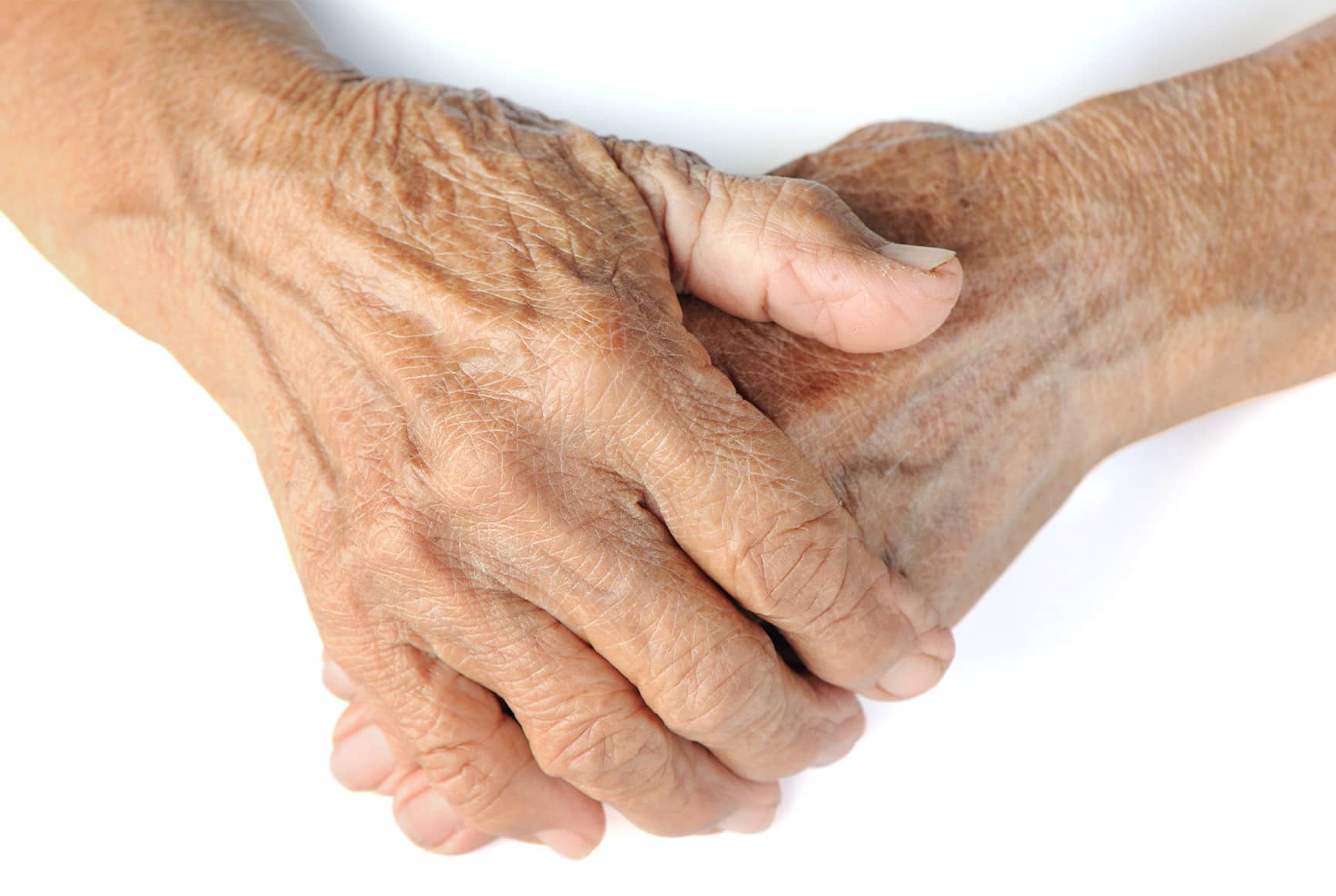 Femme surélevant ses jambes pour favoriser le retour veineux